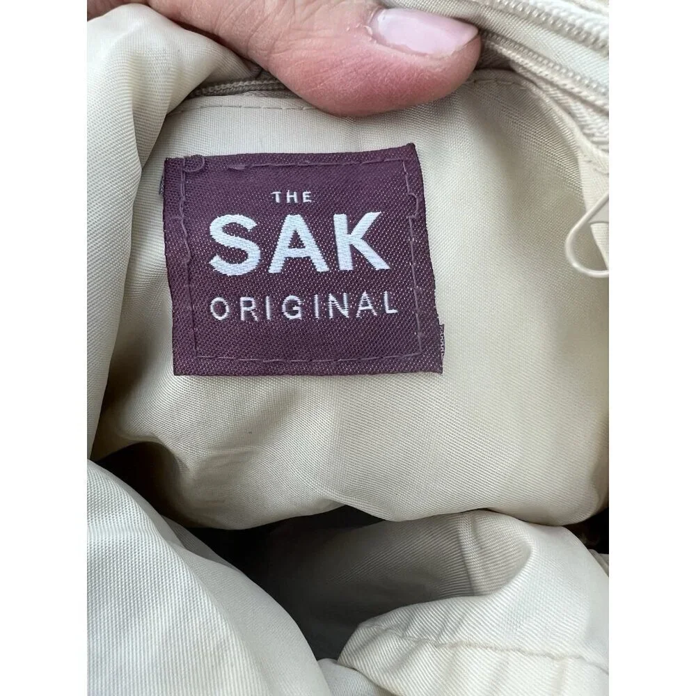 Vintage 90s The Sak beige cream crochet beaded top wood handle bag retro beachy